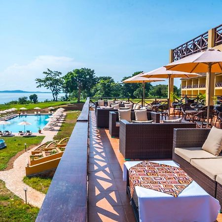 Kaazi Beach Resort Kigo Bagian luar foto