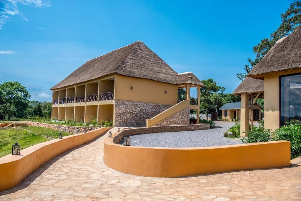 Kaazi Beach Resort Kigo Bagian luar foto