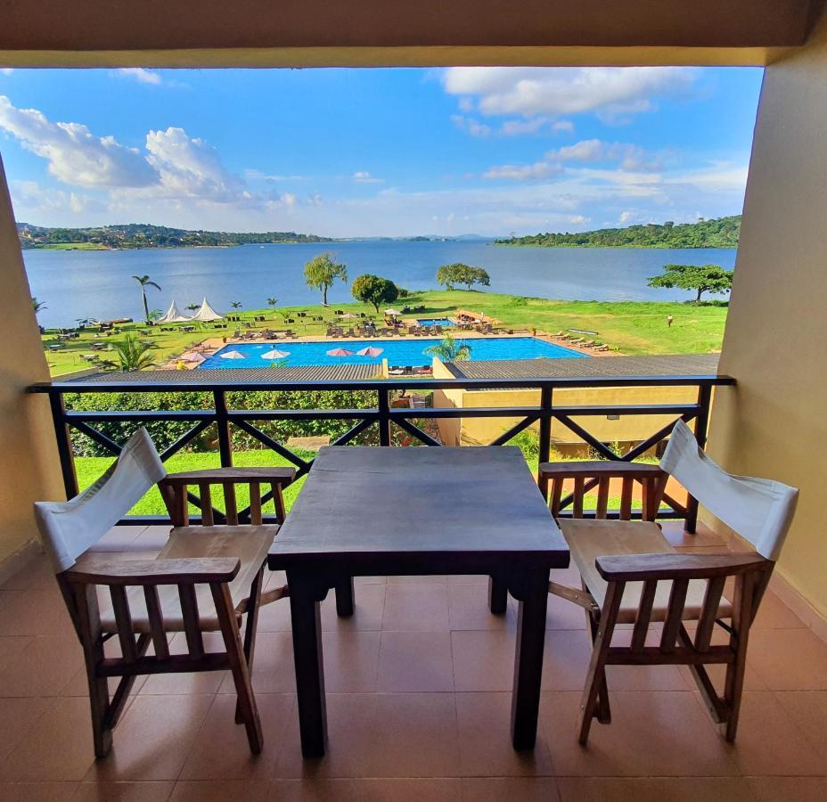 Kaazi Beach Resort Kigo Bagian luar foto