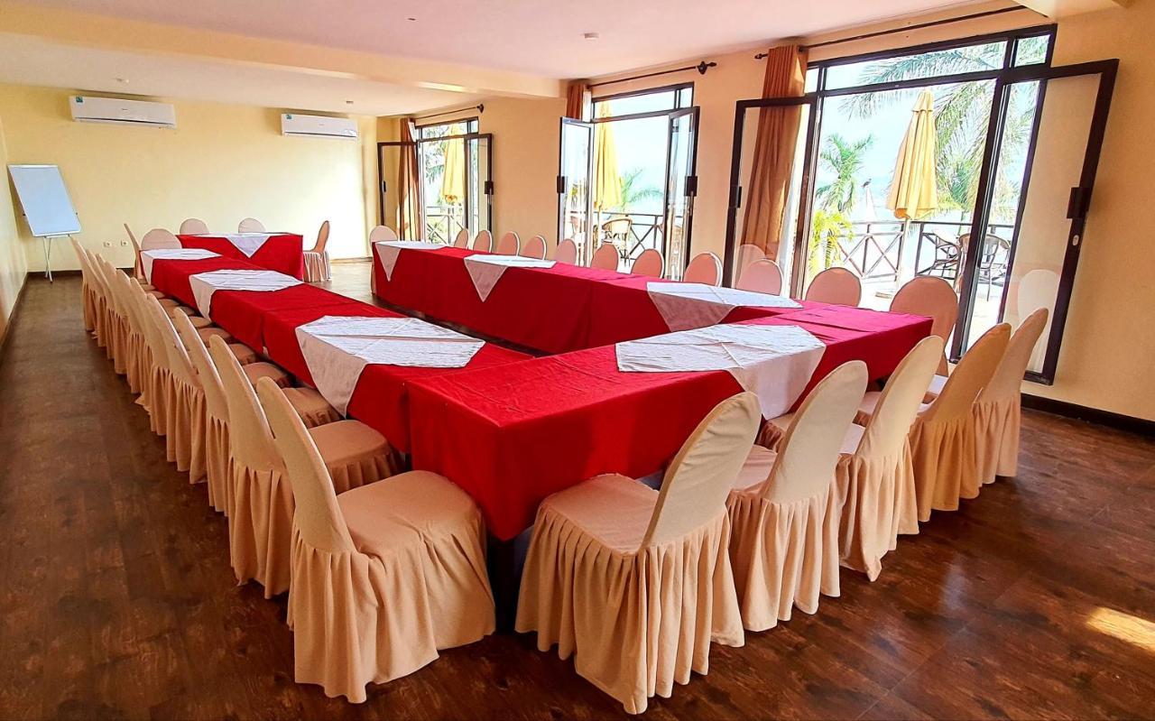 Kaazi Beach Resort Kigo Bagian luar foto