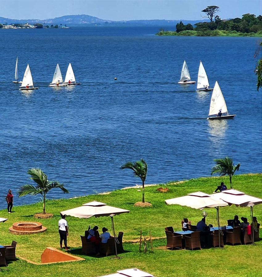 Kaazi Beach Resort Kigo Bagian luar foto