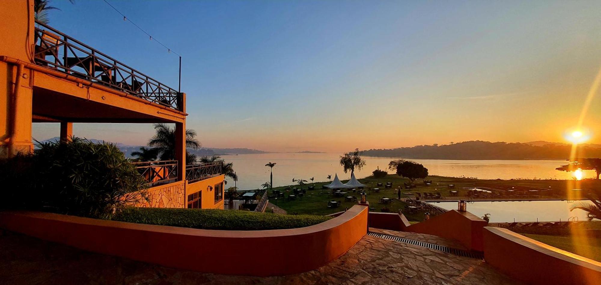 Kaazi Beach Resort Kigo Bagian luar foto