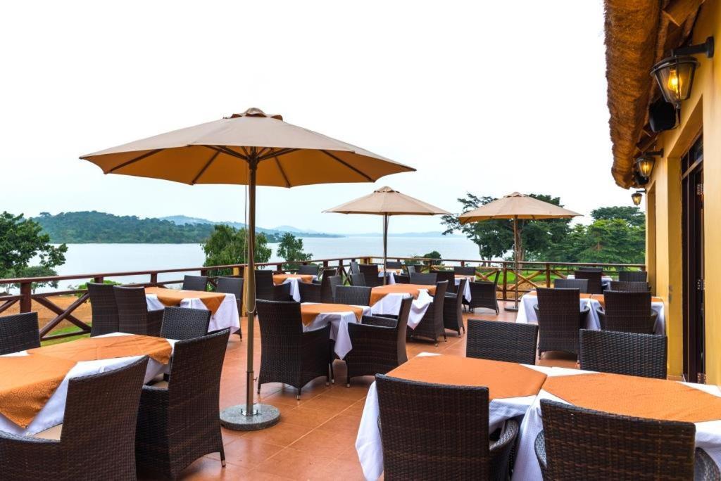 Kaazi Beach Resort Kigo Bagian luar foto